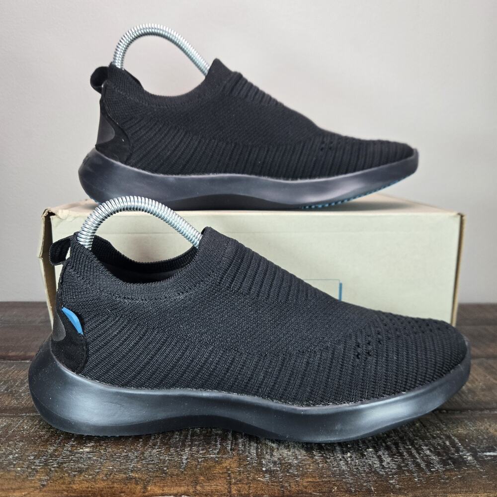 Vessi Everyday Move Slip On Womens Size 8 Waterproof Shoes Sneakers Onyx Black